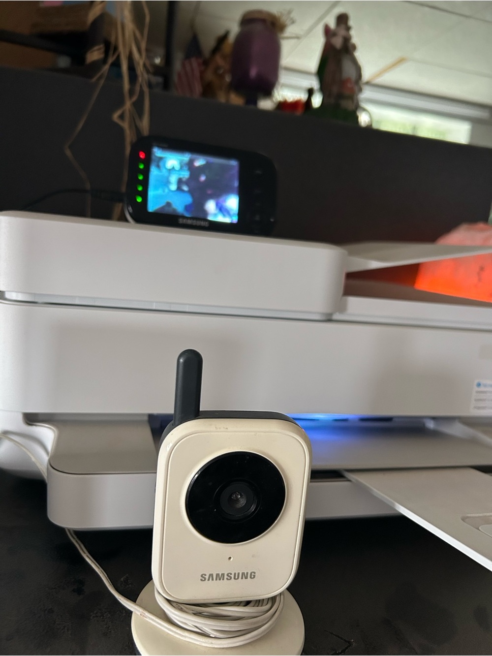 Samsung White Baby Monitor Camera